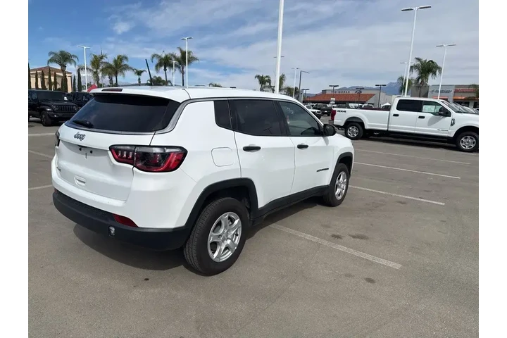 $22998 : Jeep Compass 2022 4x4 Sport image 8