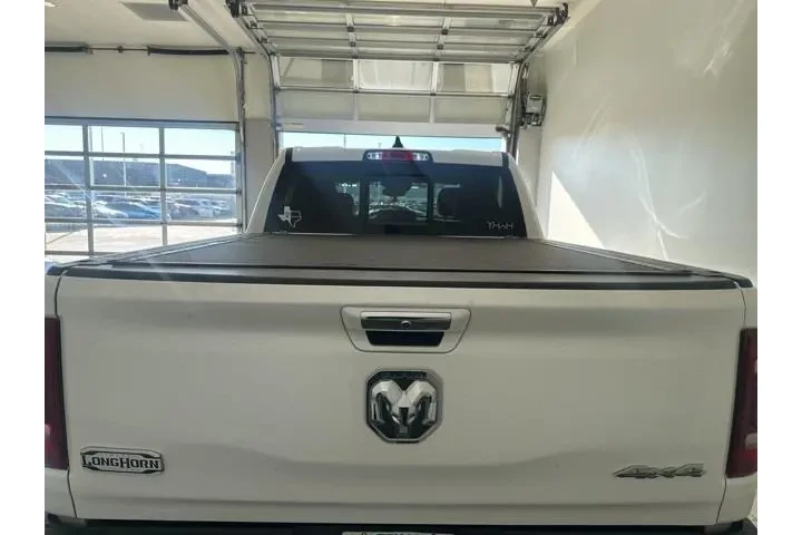 $29978 : Ram 1500 2021 4x4 Limited Lo image 8