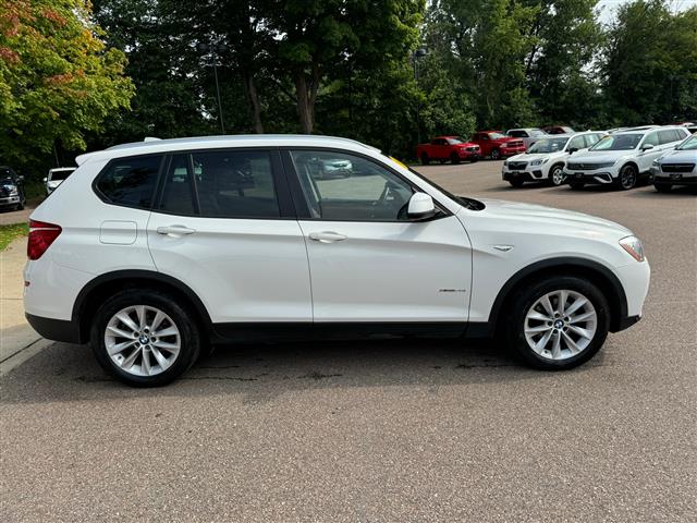 $12998 : 2015 BMW X3 xDrive28i image 8