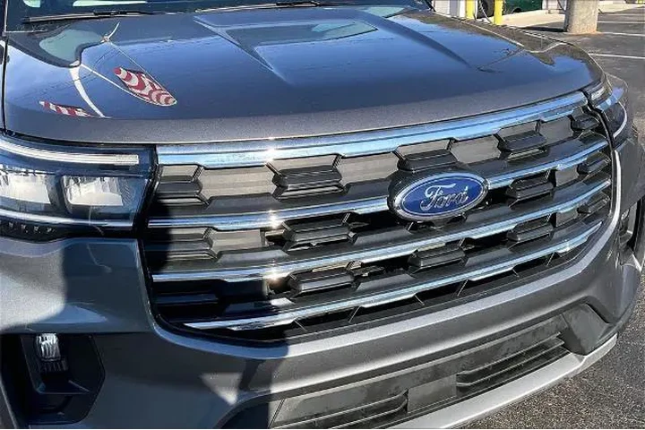 $34991 : Ford Explorer 2025 Active 4d image 5