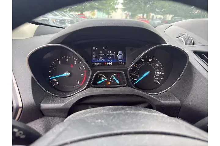 $13000 : Ford Escape 2017 AWD Titaniu image 3