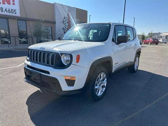 $21995 : Pre-Owned 2022 Renegade Sport image 2