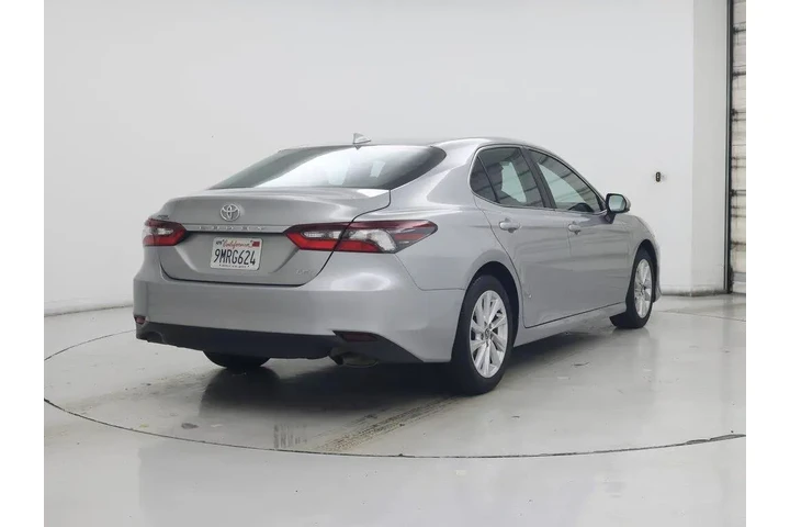 $24998 : Toyota Camry 2024 LE 4dr Sed image 8