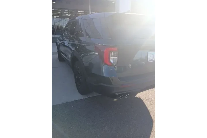 $39262 : Ford Explorer 2022 AWD ST 4d image 8