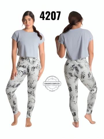 $28 : Moda Deportiva Colombiana image 4