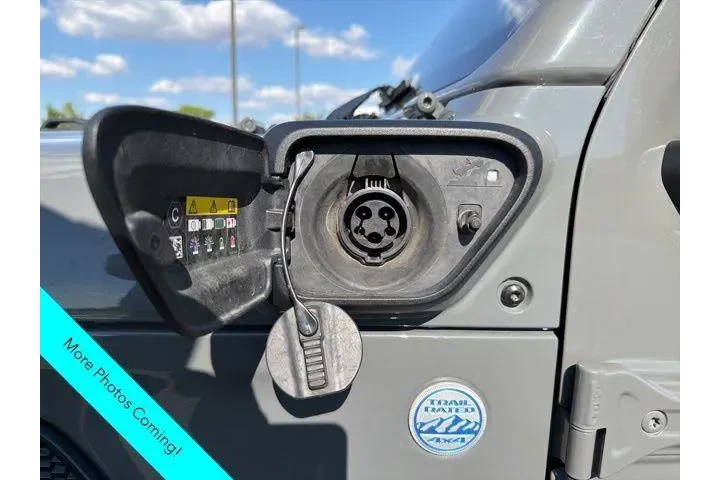 $32700 : Jeep Wrangler Unlimited 2022 image 10