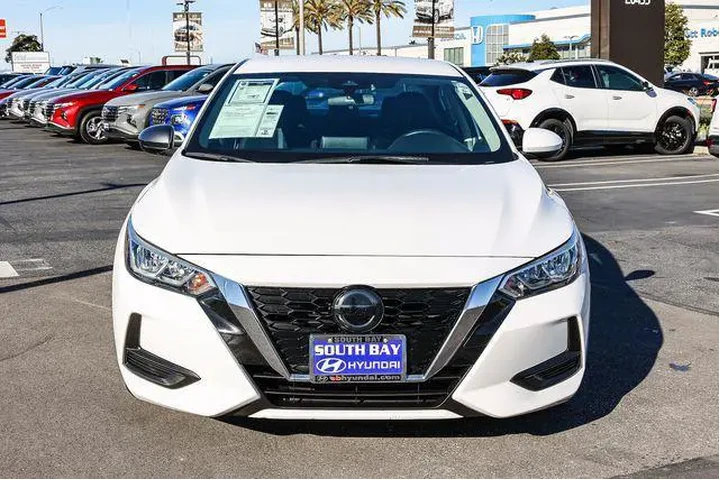 $13298 : Nissan Sentra 2022 SV 4dr Se image 2