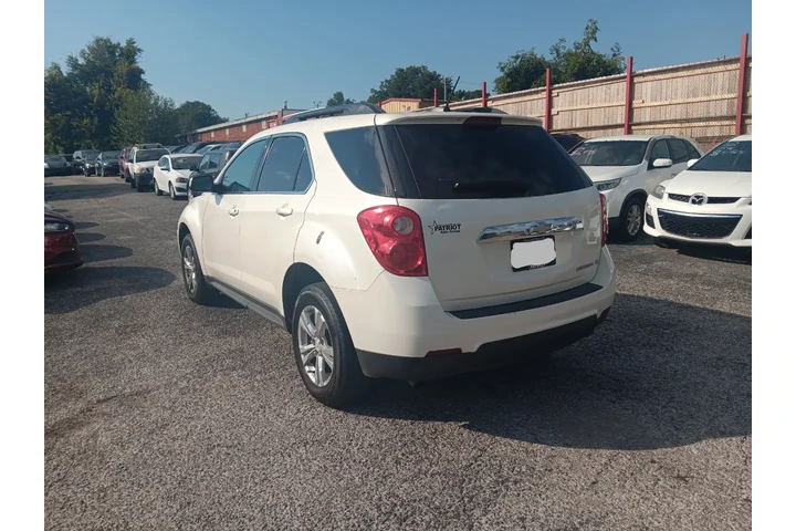 $3000 : 2015 Equinox LT image 6