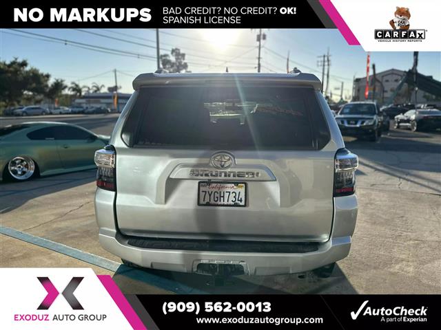 $18995 : 2016 4Runner SR5 image 6