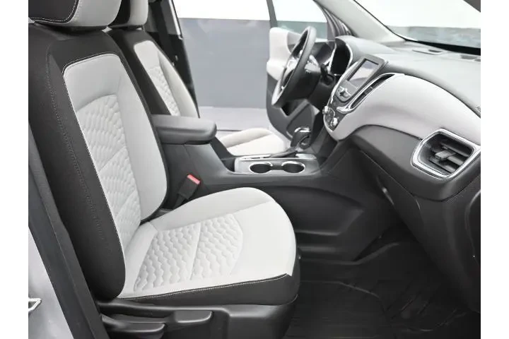 $16895 : Chevrolet Equinox 2020 LS 4d image 10