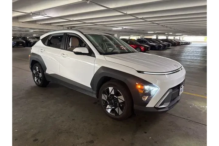 $21500 : Hyundai KONA 2025 SEL 4dr Cr image 2