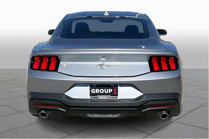 $37624 : Ford Mustang 2025 EcoBoost 2 image 3