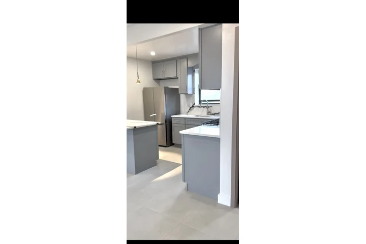 $3200 : APARTAMENTO DE LUJO image 2