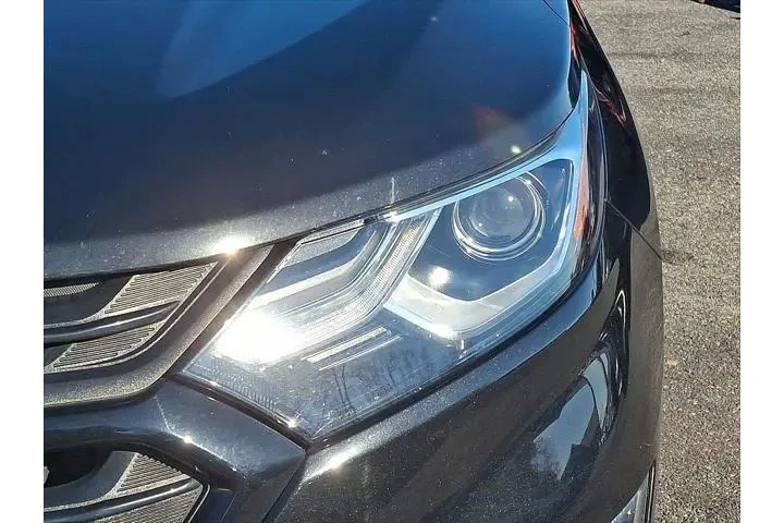 $18108 : Chevrolet Equinox 2020 LT 4d image 8