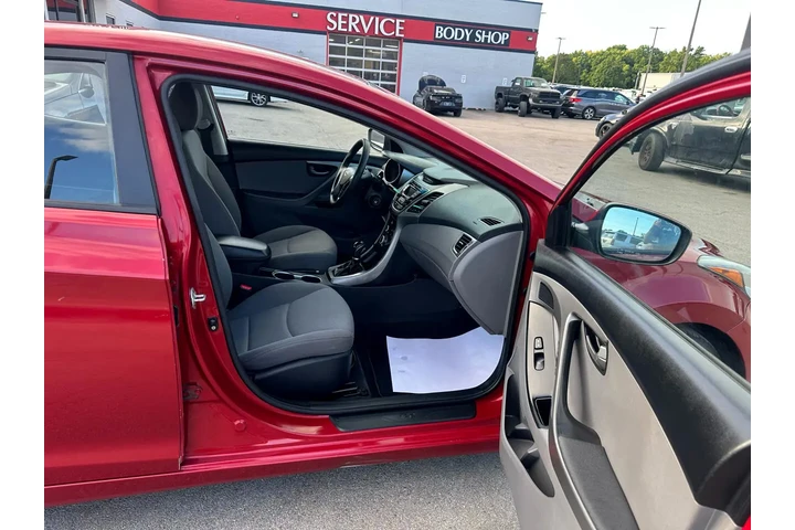$7980 : 2016 Elantra 4dr Sdn Auto SE image 9