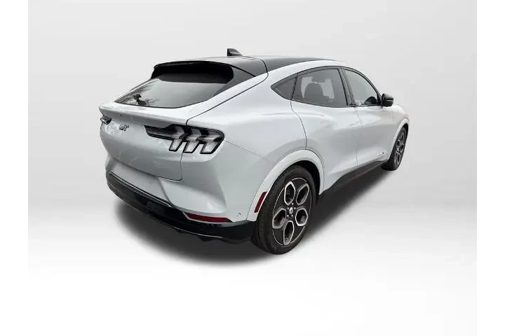 $35000 : Ford Mustang Mach-E 2023 AWD image 4