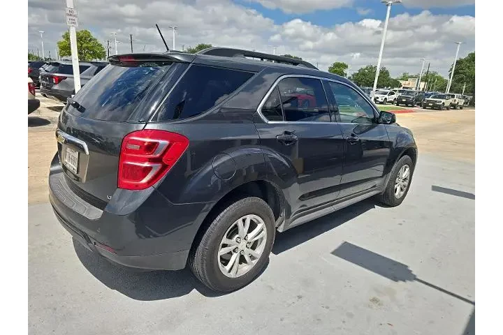 $9773 : Chevrolet Equinox 2017 LT 4d image 3