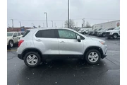 $11143 : Chevrolet Trax 2020 AWD LS 4 thumbnail