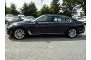 $21956 : 2019 7-Series 740i xDrive thumbnail