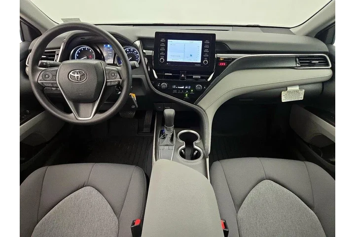 $25998 : Toyota Camry 2023 LE 4dr Sed image 9