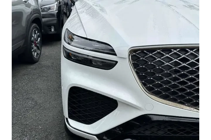 $38999 : Genesis GV70 2022 AWD 3.5T S image 6