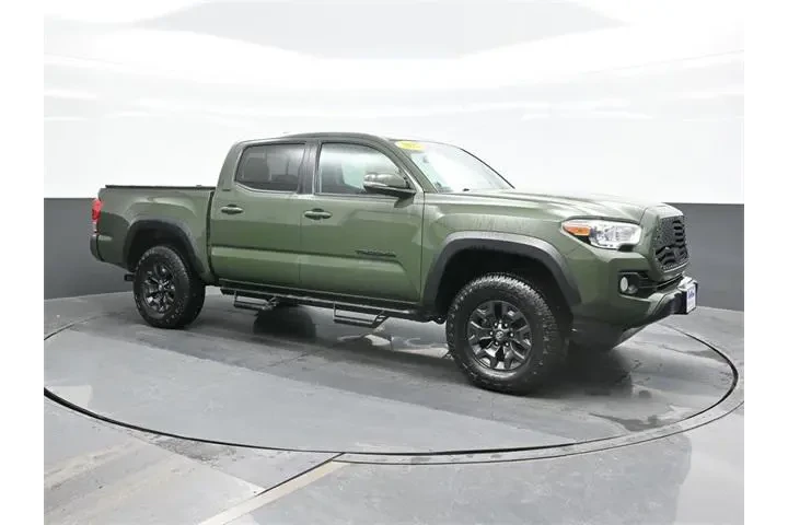 $32759 : Toyota Tacoma 2021 4x4 SR5 V image 7