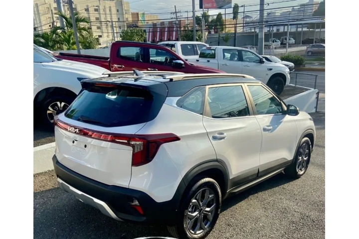 Black And White, only for Excl image 4