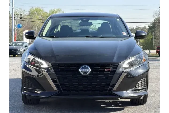 $20495 : Nissan Altima 2024 2.5 SR 4d image 3