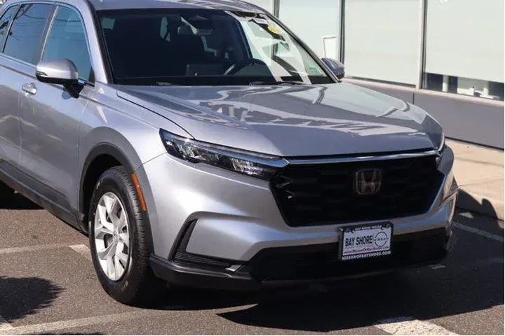 $25256 : Honda CR-V 2024 LX 4dr SUV image 5