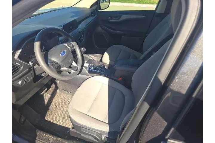 $14287 : Ford Escape 2020 S 4dr SUV image 10