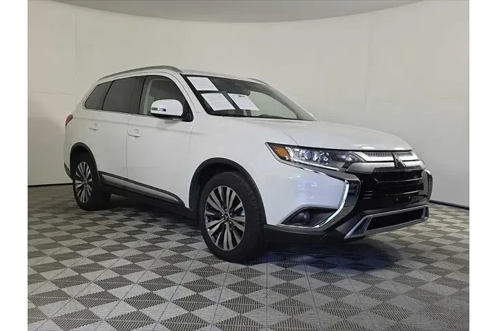$14775 : Mitsubishi Outlander 2020 image 1