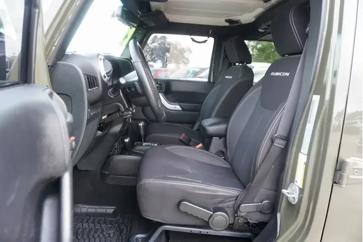 $13988 : Jeep Wrangler Unlimited 2015 image 7