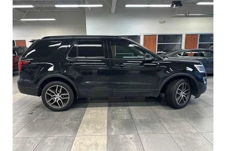 $11500 : Ford Explorer 2016 AWD Sport image 9