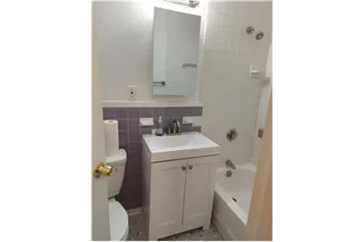 $2195 : Rental property with 2 bedro image 3