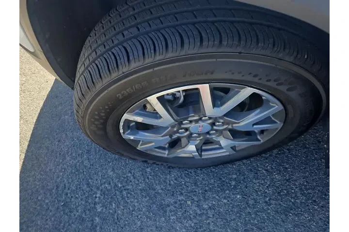 $24000 : GMC Acadia 2022 SLE 4dr SUV image 3