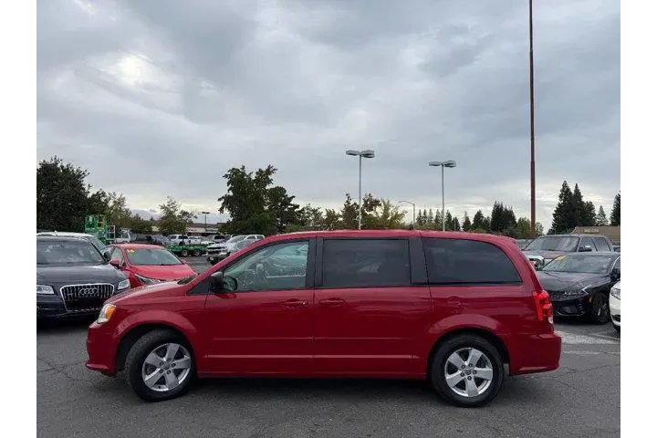 $11986 : Dodge Grand Caravan 2013 SE image 4
