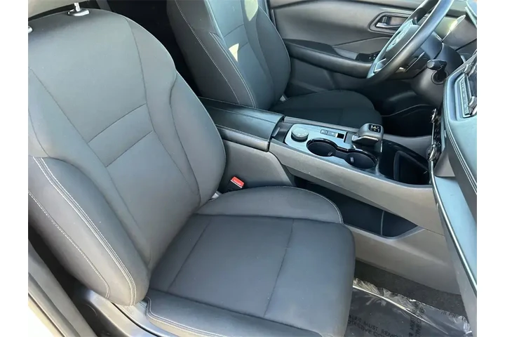 $18323 : Nissan Rogue 2024 AWD S 4dr image 10