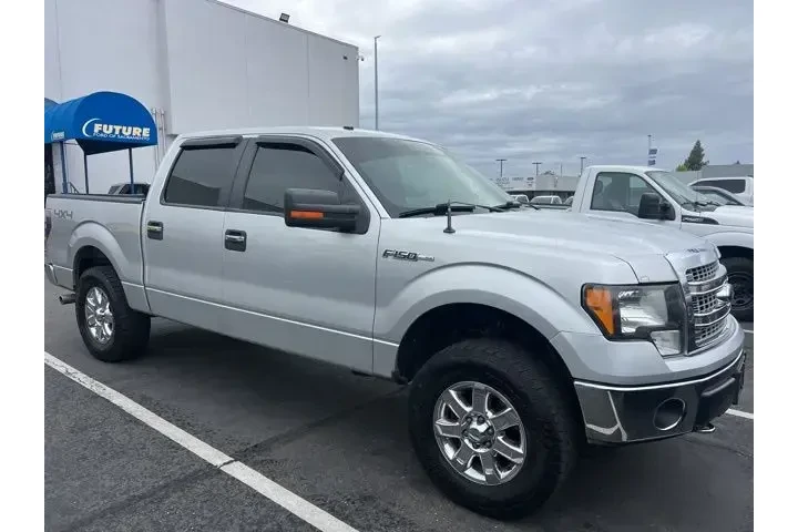 $17988 : Ford F-150 2013 4x4 King Ran image 4