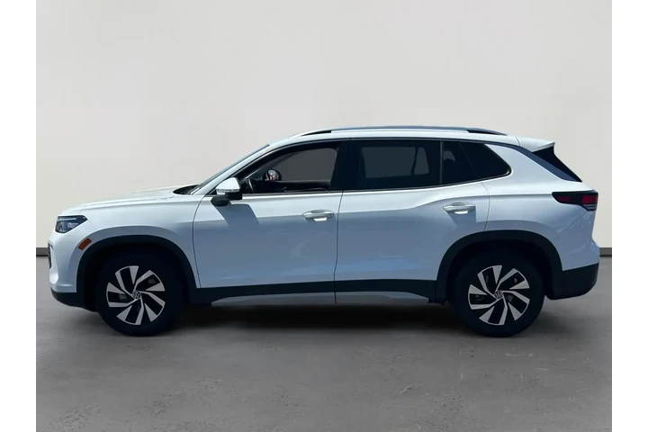 $32391 : Volkswagen Tiguan 2026 S 4dr image 8