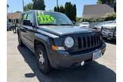 2011 Patriot Latitude thumbnail