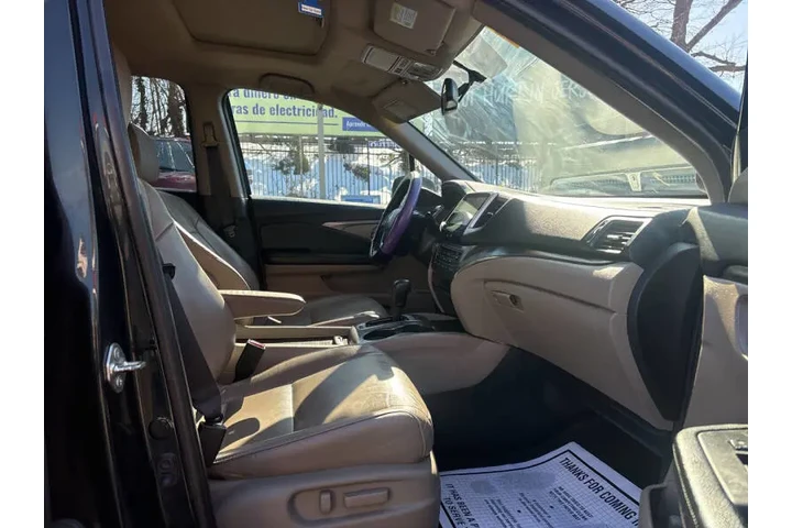 $13999 : 2016 Pilot EX-L image 9