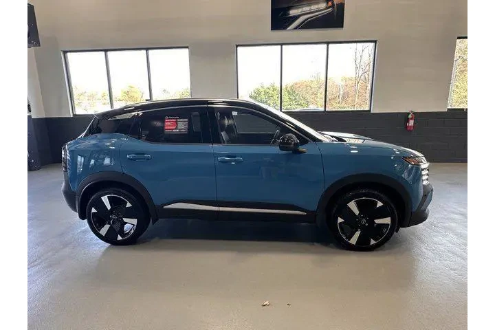 $25295 : Nissan Kicks 2025 AWD SR 4dr image 7