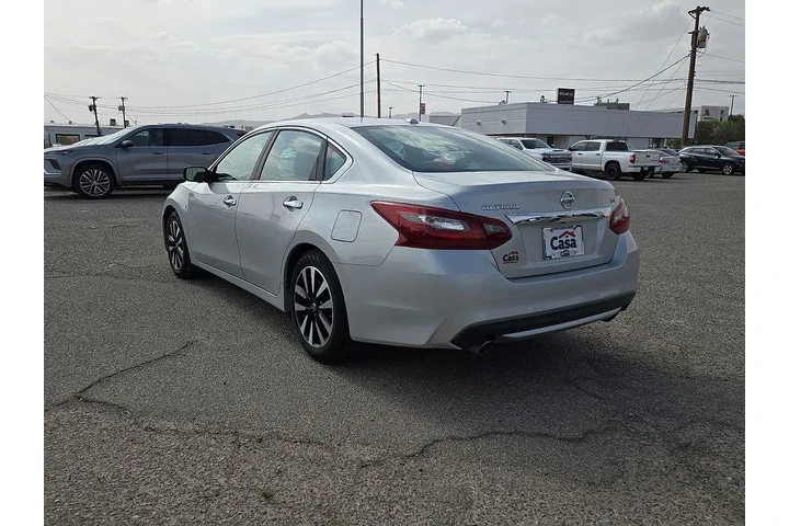 $15995 : Nissan Altima 2018 2.5 SV 4d image 4