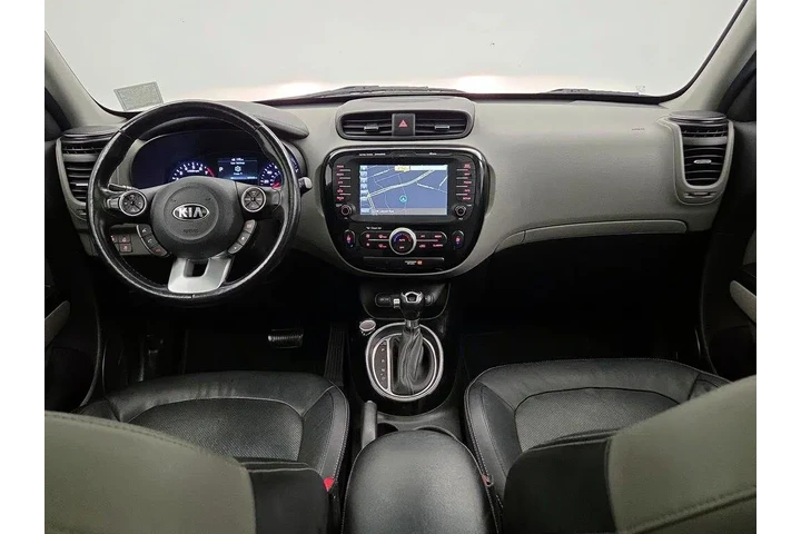 $12998 : Kia Soul 2017 + 4dr Crossove image 9