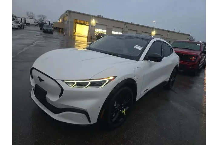 $21999 : Ford Mustang Mach-E 2023 Pre image 1