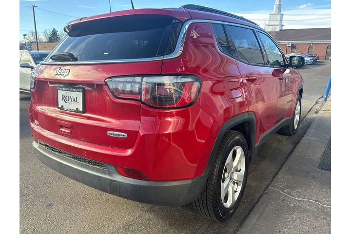 $21995 : 2018 Compass Latitude FWD image 4