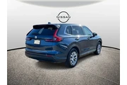 $25995 : Honda CR-V 2025 LX 4dr SUV thumbnail