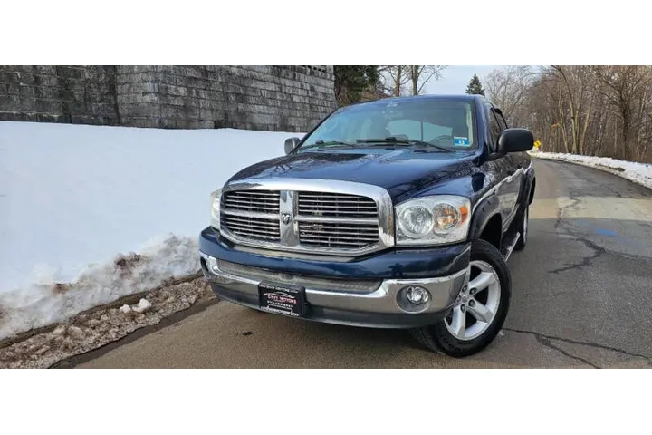 $8995 : 2008 Ram 1500 Laramie image 10