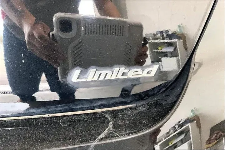 $13991 : Hyundai SONATA 2019 Limited image 9