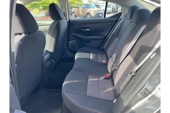 $20981 : Nissan Sentra 2025 SR 4dr Se image 10